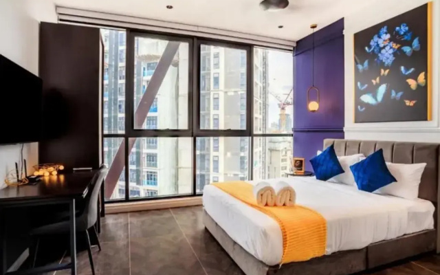 Scarletz Suites KLCC by Mykey