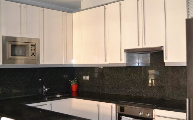 Apartamentos Dos Torres - Alfonso I