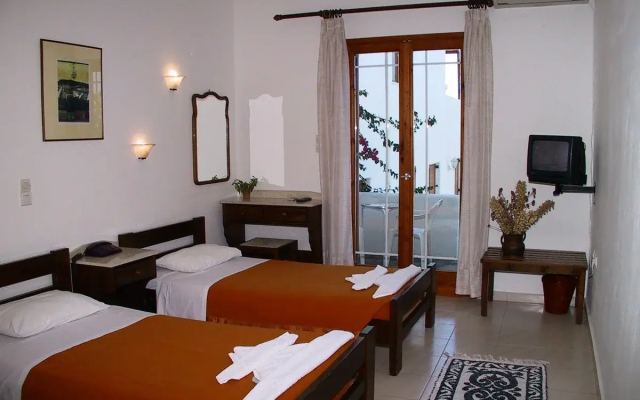 Hotel Eri
