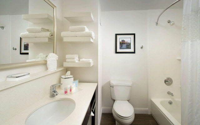 Hampton Inn Rochester-Greece