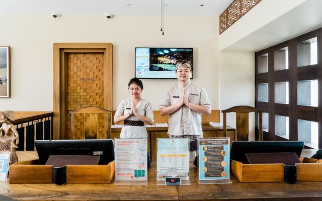 Vouk Hotel & Suites