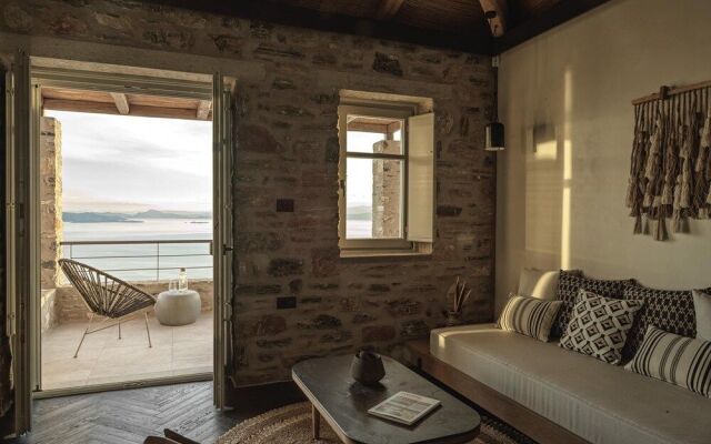 Athena Suite by Peliva Nature Suites