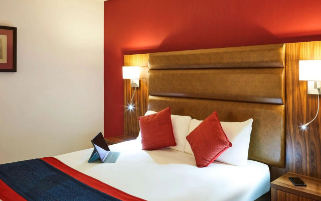 Mercure Newbury West Grange Hotel