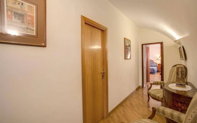 Navona Gallery Suites