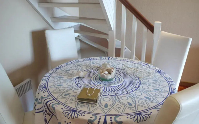 La Prom - a two bedroom apartment with a sea view