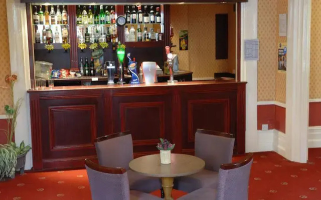 Devon Towers Hotel