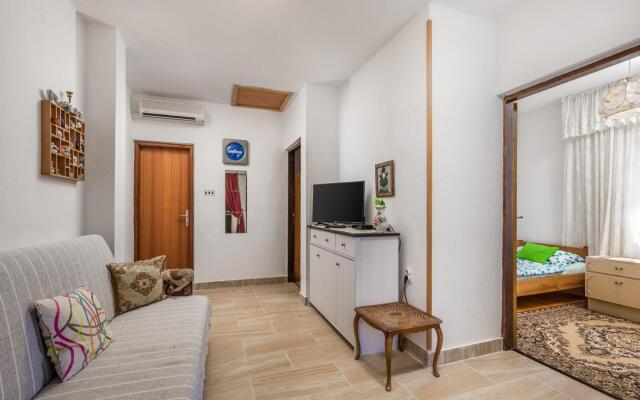 Masa - 150 m from beach - A1(4+1)