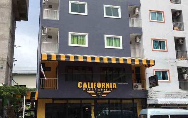 California Wings and Pizza Hotel & Restaurant