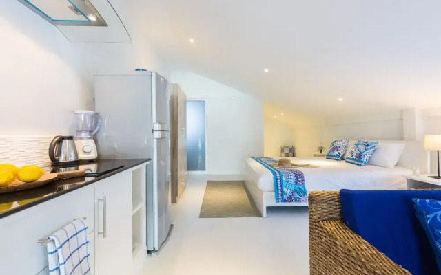 Sam-Kah Seaside Studio 1