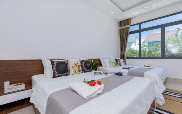 Palm Villa 34 ( Luxury Villa with 17 bed room, karaoke & bida inside) – Guest Rooms – Vung Tau