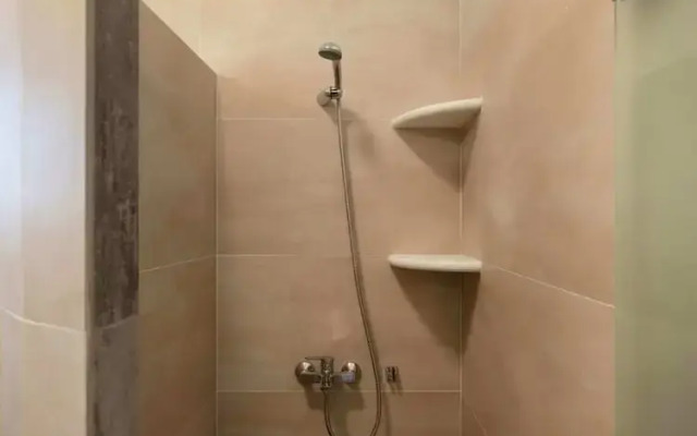 Myrsini Traditional Hillside Cottage