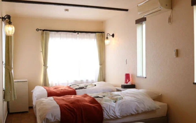 Aqua Pension Marine Villa – Guest Rooms – Ito