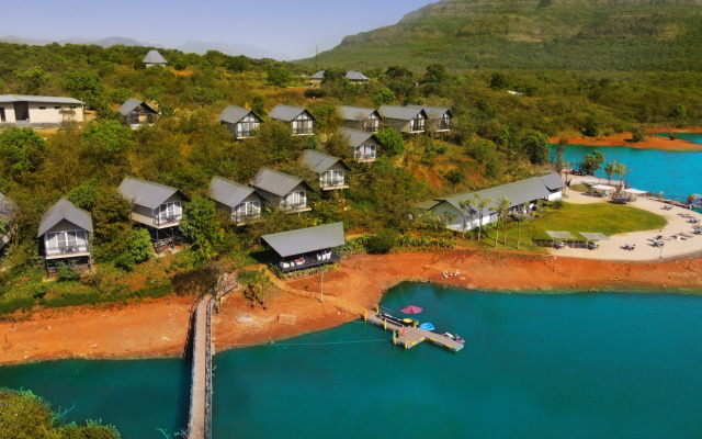 Canary Islands Resort & Spa, Lonavala