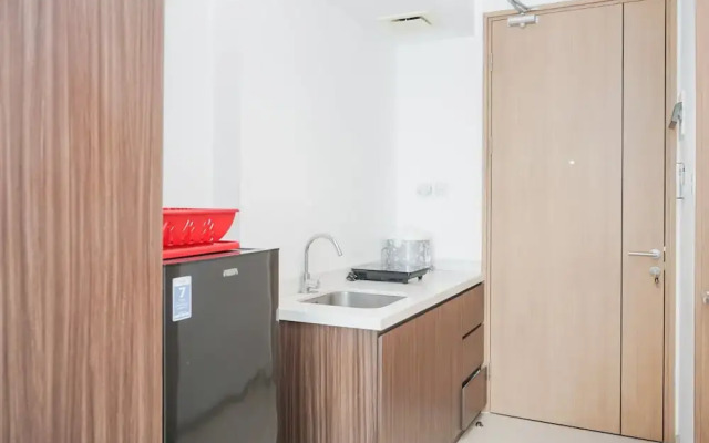 Modern Studio Apartment at Tree Park Cikokol