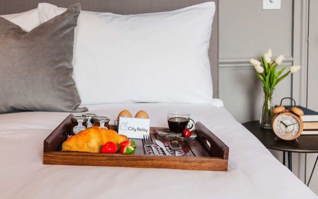 The Cleveland Arms V