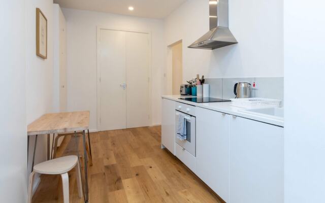 Stylish and Modern 1 Bedroom Flat in Whitechapel