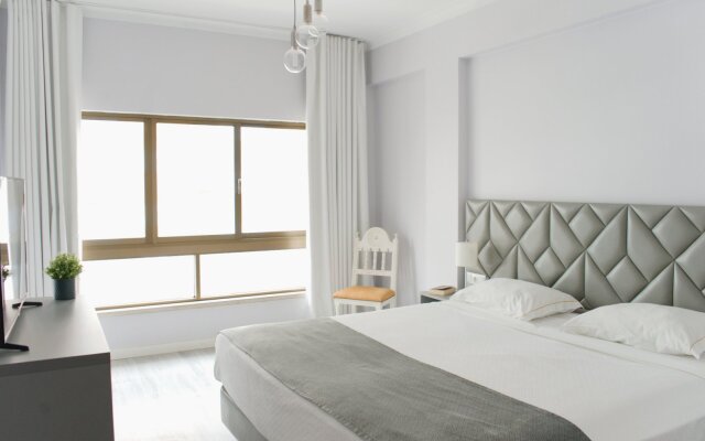 Hotel WOT Costa da Caparica
