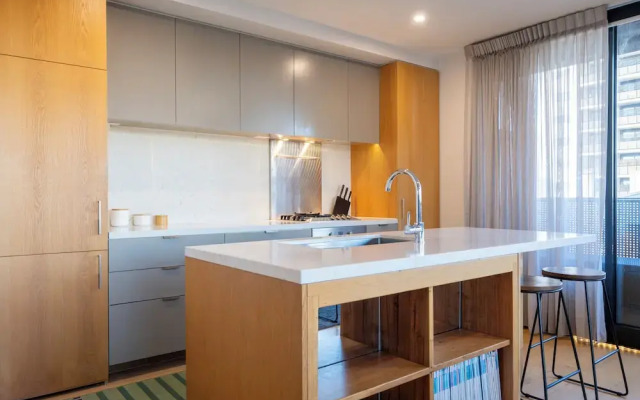 Mega Style Apartments The General