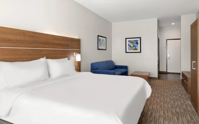 Holiday Inn Express Hotel & Suites Graham by IHG