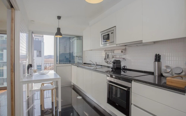 Liiiving - Bright Light Apartment