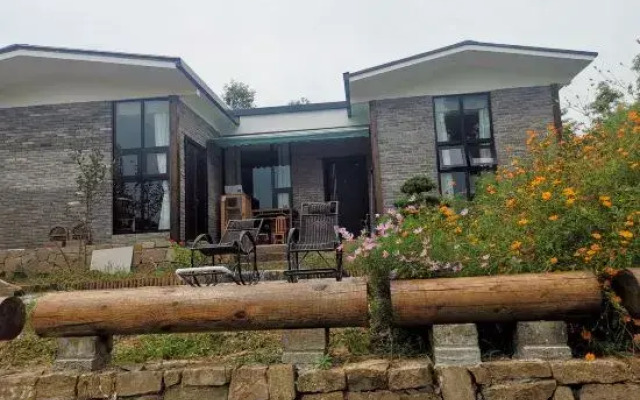 Dazhumeng Old House Homestay
