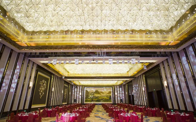 Howard Johnson by Wyndham Changsheng Plaza Meizhou