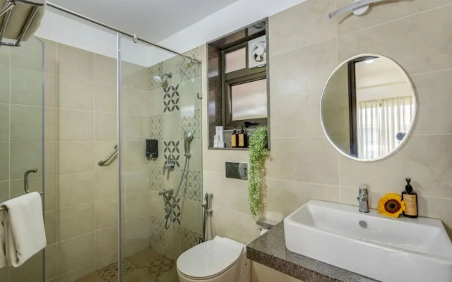 1BR w Pool Sauna Near Calangute Baga Beach