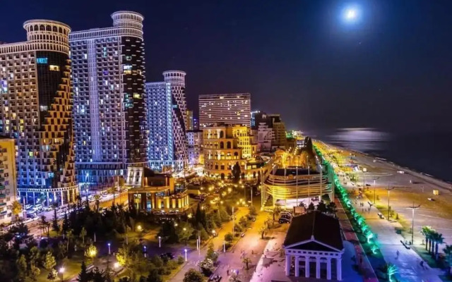 Holiday Lux Batumi