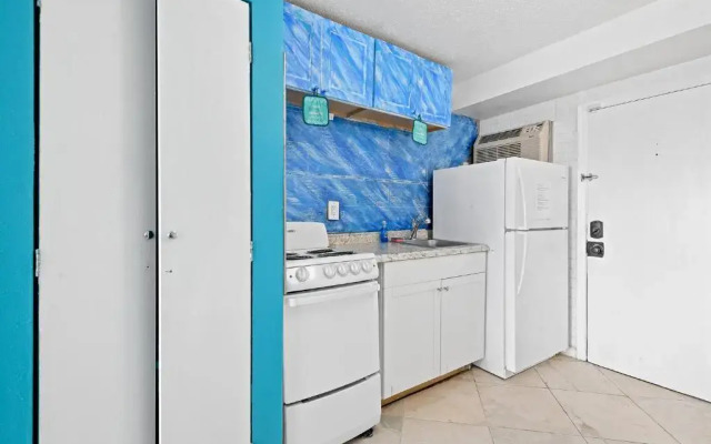1600 South Ocean Boulevard