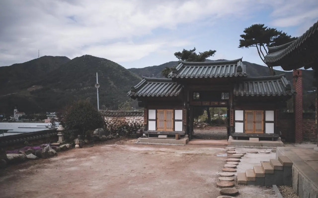 Peepul Hanok Stay