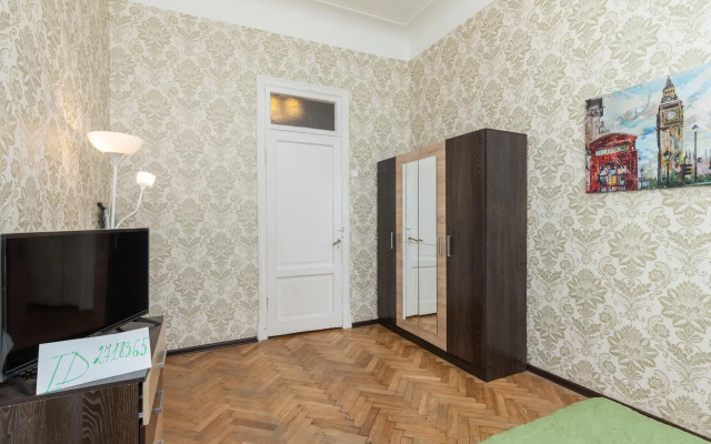 Апартаменты на Старорусской, 5/3