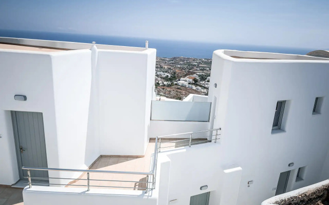 Xaravgi Resort Suites