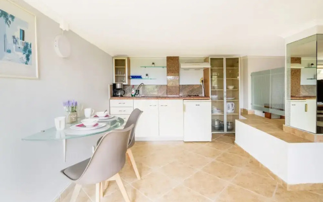 Stavros Lydia Apartment With Veranda