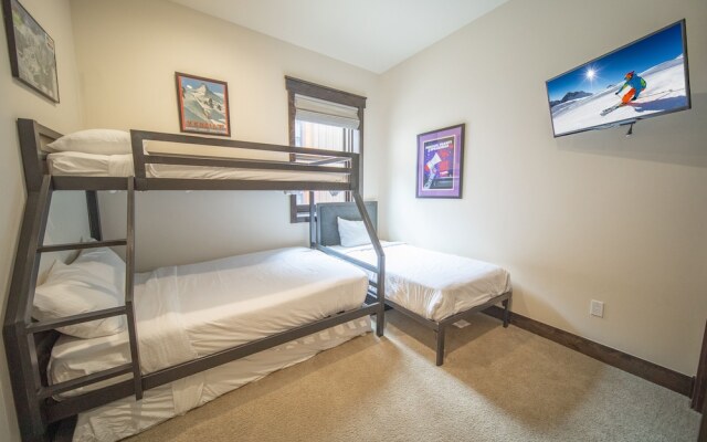 Alders 42 Outpost Dr