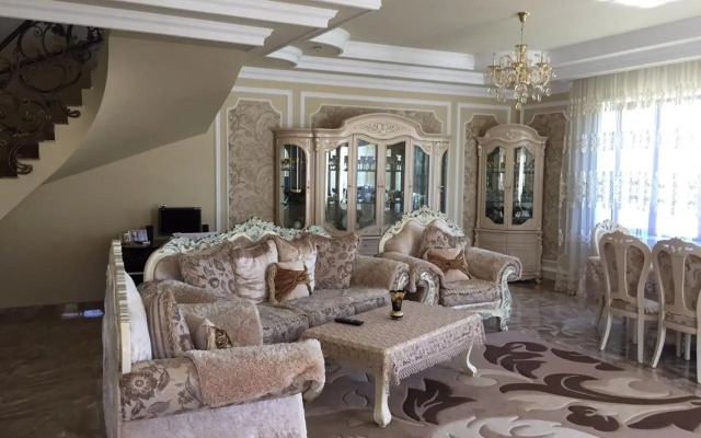 Villa Kecharetsi