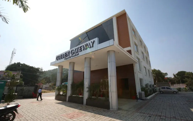 Hotel Golden Gateway