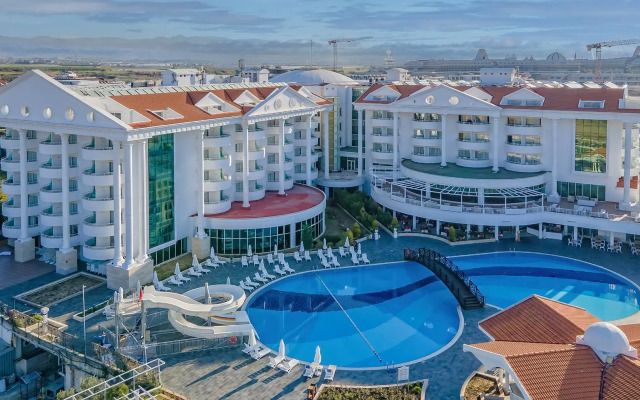 Roma Beach Resort & Spa