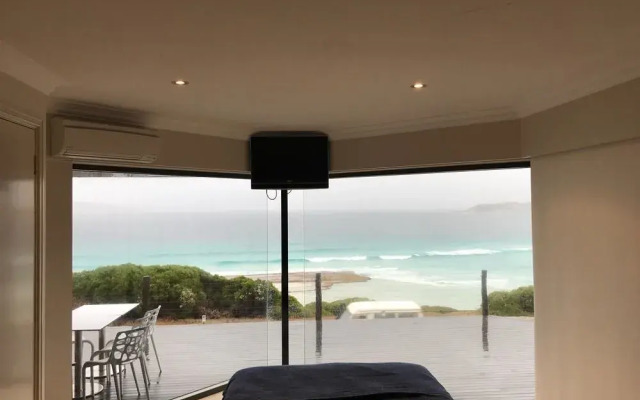 Ocean View 180