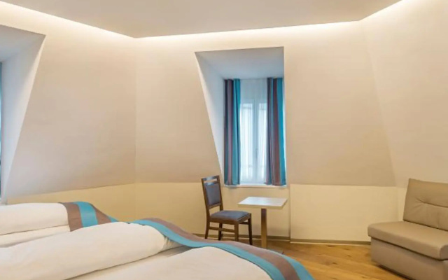 Trip Inn Zurich Hotel