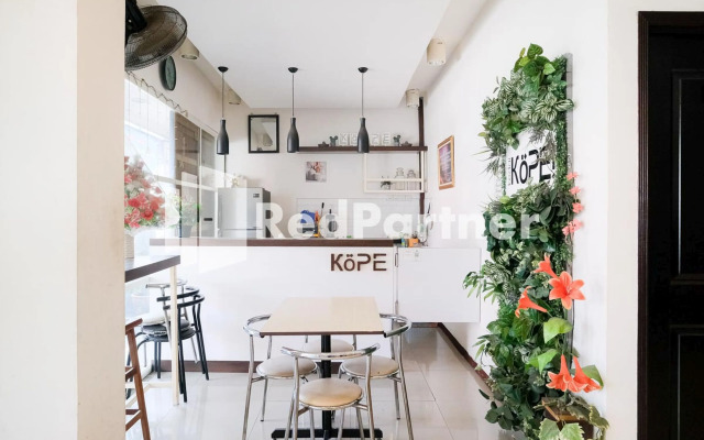 Sparkling Hotel RedPartner