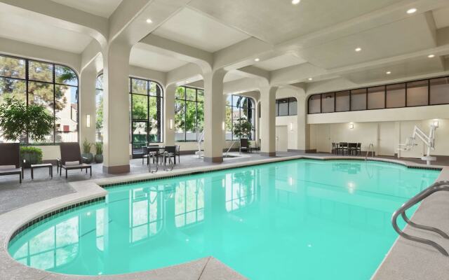 Embassy Suites Arcadia Pasadena Area