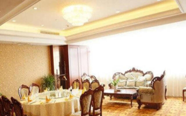 Yancheng Oriental Xuan Wu Hotel