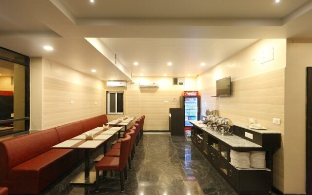 Hotel Ramcharan Residency