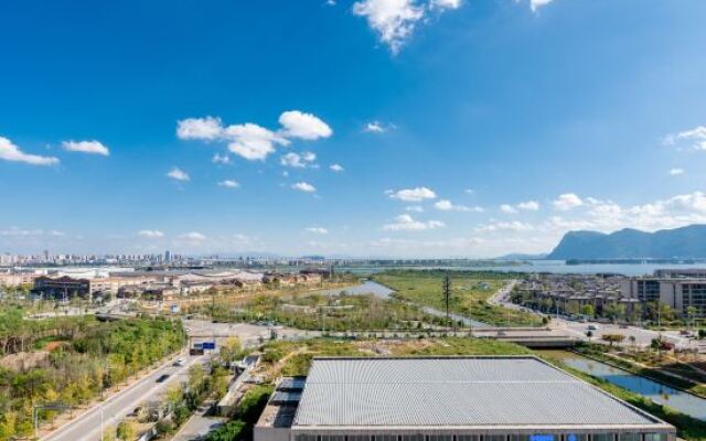 Blue Lake View Hotel