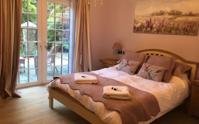 The Waterwheel Inn