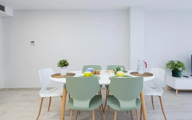 CENTRAL APARTMENT 2A 50m BEACH