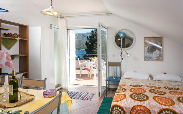 Marija - 50m close to the beach - SA2(2+1)