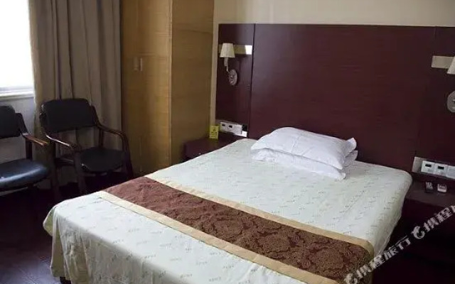 Pai Hotel (Dongtou Passenger Terminal)