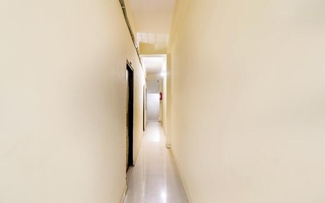 OYO 71029 Hotel Saraswati Inn