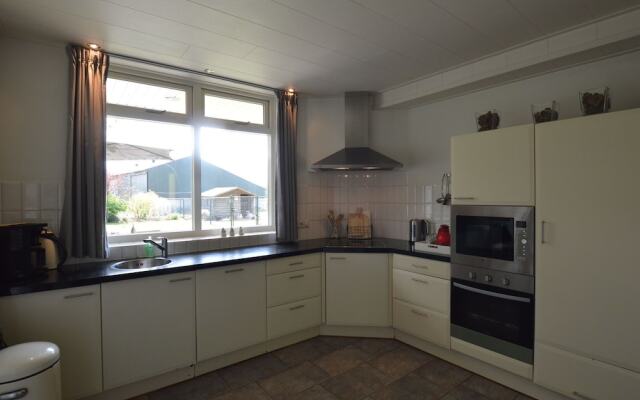 Beautiful Farmhouse in Baarschot near Forest